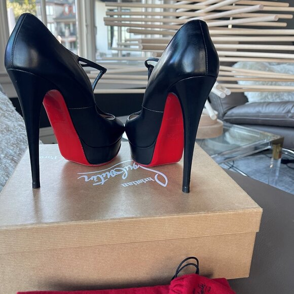 Christian Louboutin Alta Poppins Mary Jane Platform Pump - Picture 2 of 5